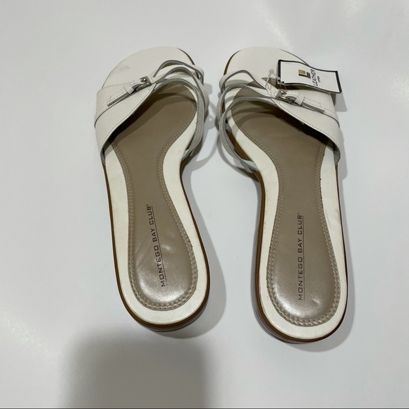 White sandals - Picture 3 of 4